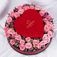 Exquisite Pink Rose and Godiva Chocolate Gift Set