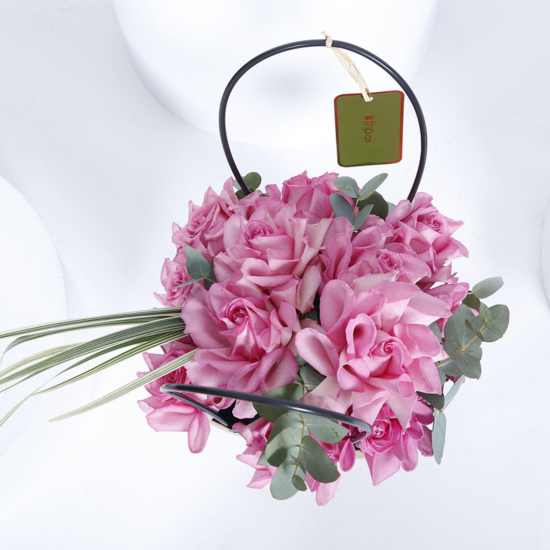 Exquisite Pink Rose Bouquet with Eucalyptus and China Grass