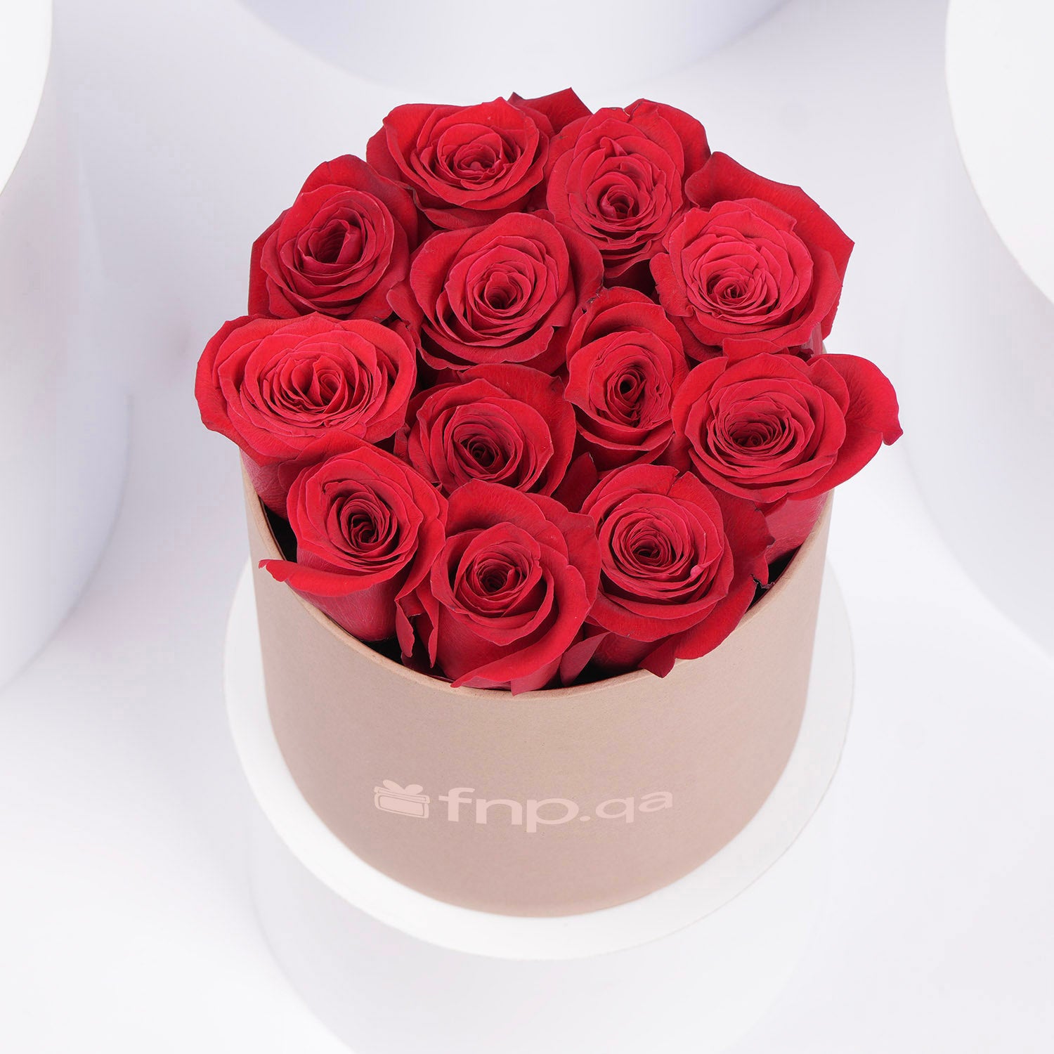 Pure Love I 12 Roses In Box