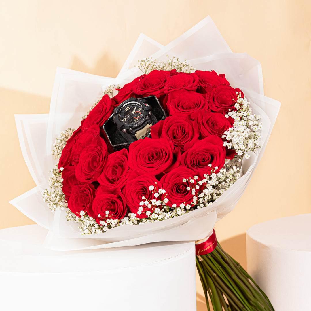 باقة ورود حمراء فاخرة مع ساعة CASIO G-Shock Mudmaster للرجال