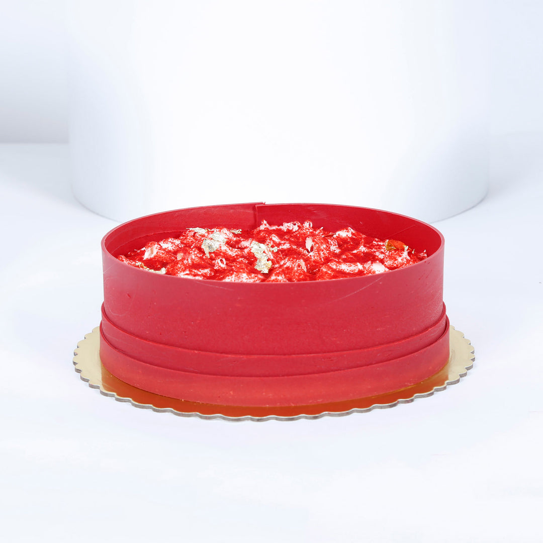 كيك ريد فيلفيت لذيذ - 1 كجم | مثالي للاحتفالات