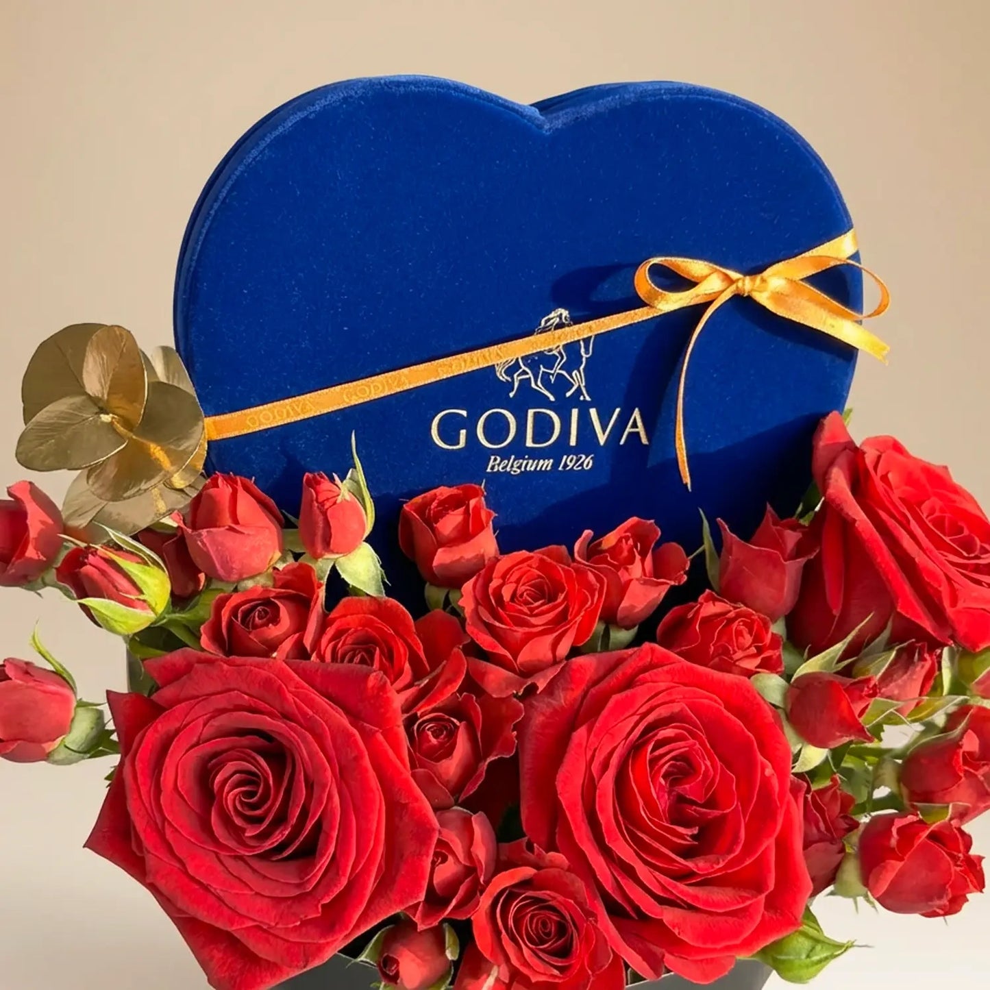 Royal Blue Heart Romance: Exquisite Roses & Godiva Chocolates