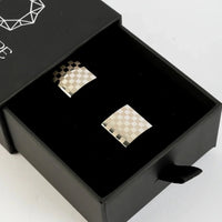 Luxurious Signature Jewelry Checkered Cufflinks for Men