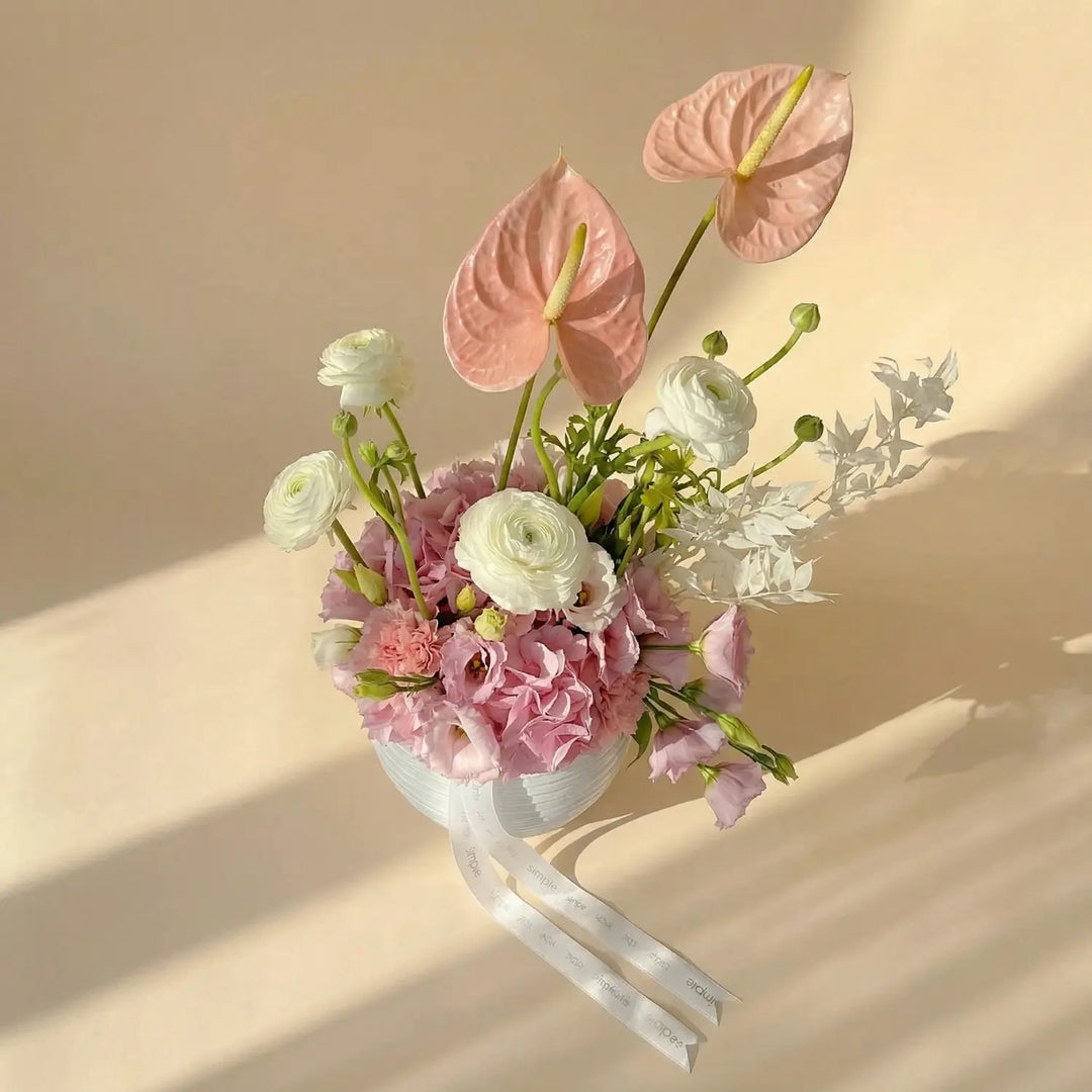 ترتيب زهور الرومانسية الناعمة الأنيق