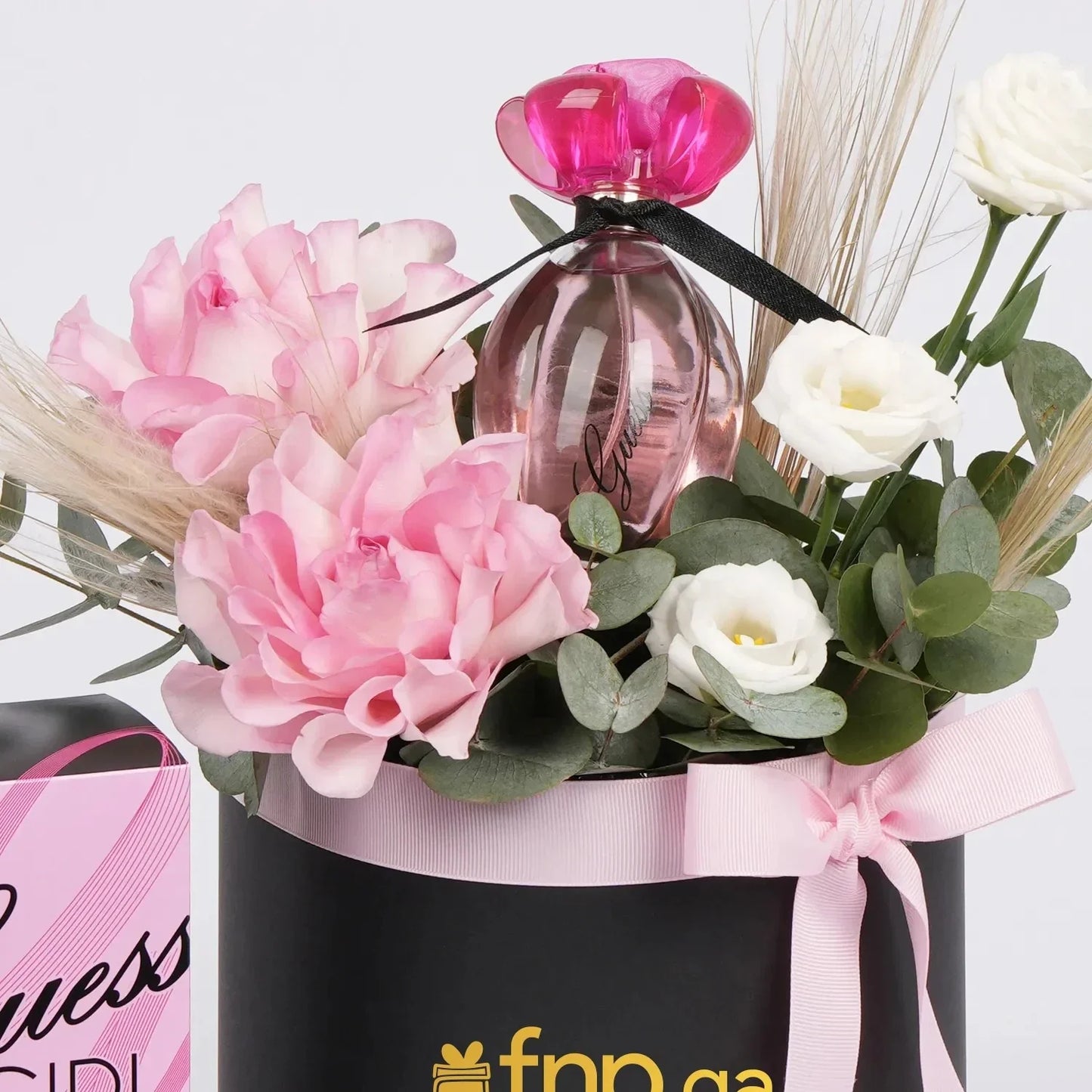 Sweet Scented Blooms: A Luxurious Floral and Fragrance Gift Set