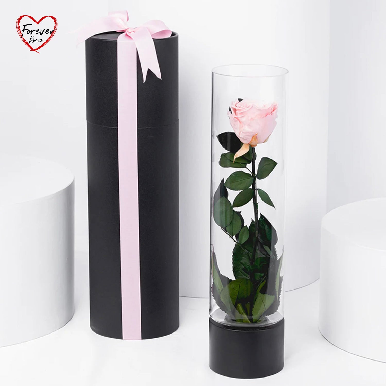 Luxury Pink Forever Rose in a Beautiful Glass Vase