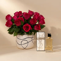 مجموعة هدايا ورود و عطر YSL Libre مع 18 وردة وردية داكنة