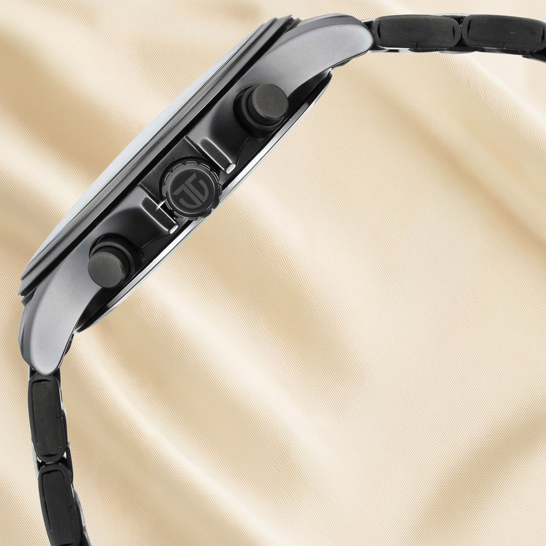 Titan Quartz Analog Men's Watch with Silver Dial and Stainless Steel Strap, Presented in an Elegant Floral Arrangement