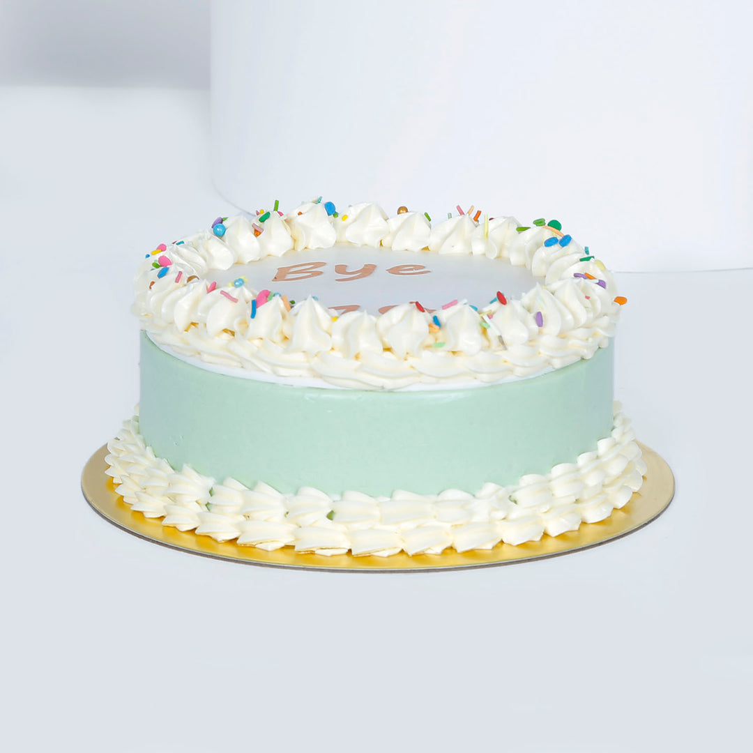 احتفل مع كعكة الشموع العصرية لتوديع عمر 18