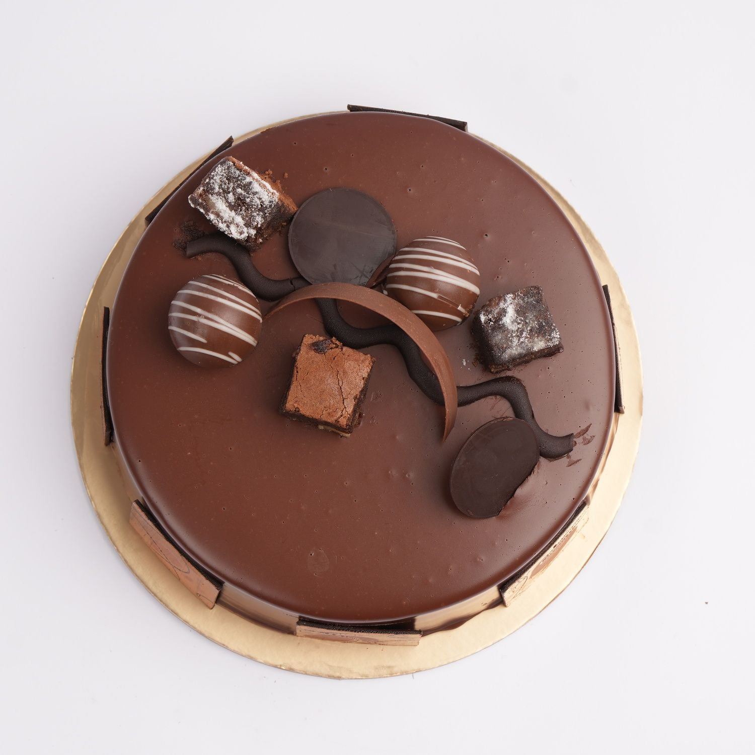 Truffle Brownie Fudge Delight Cake
