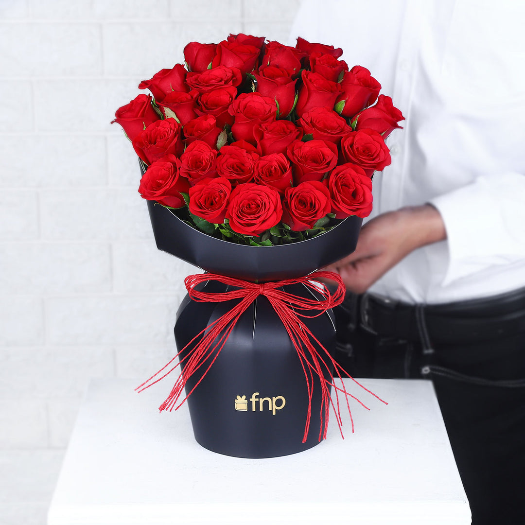 همسات المخمل: باقة ورود راقية لعيد الحب