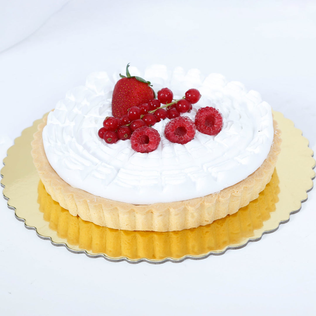 Vanilla Delight Tart Cake with Fresh Berries
