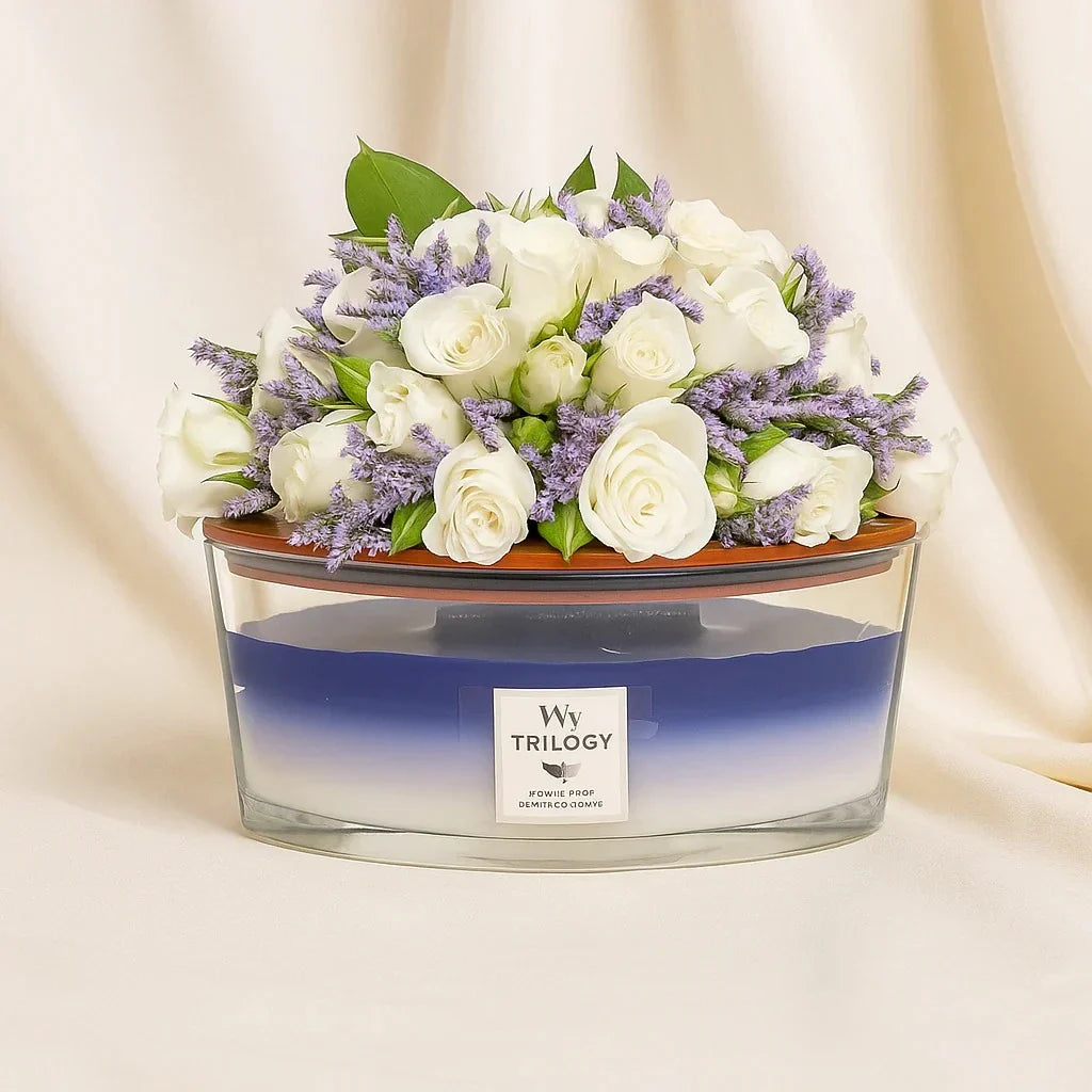 شمعة وودويك البيضاوية - إيفنينغ لوكس مع ترتيب زهور أنيق