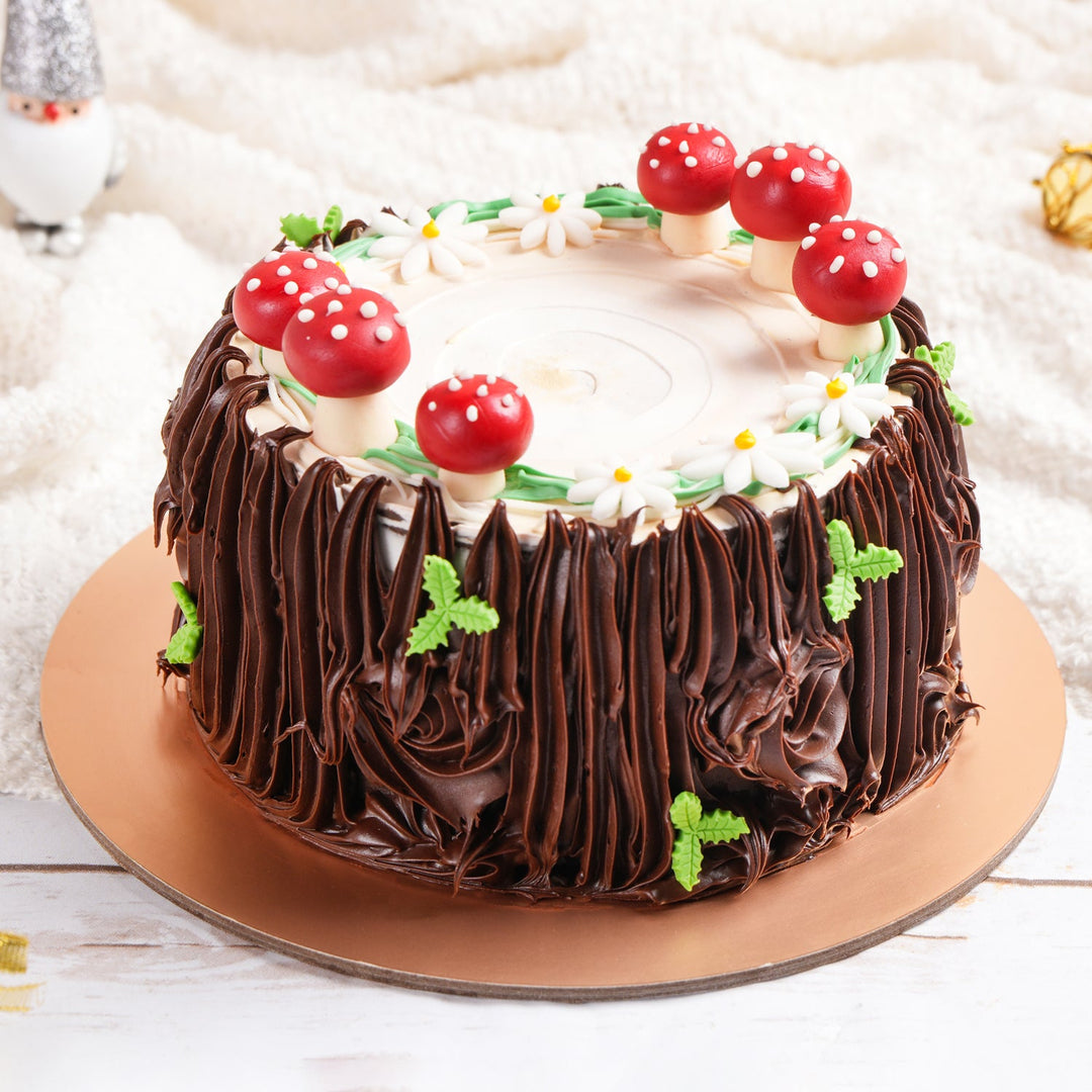 Festive 1 Kg Xmas Chocolate Cake with Decorative Mushrooms