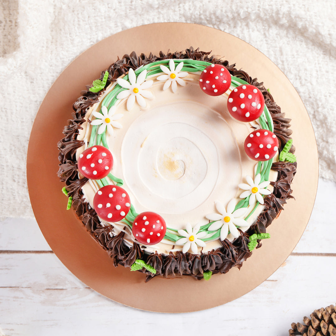 Festive 1 Kg Xmas Chocolate Cake with Decorative Mushrooms