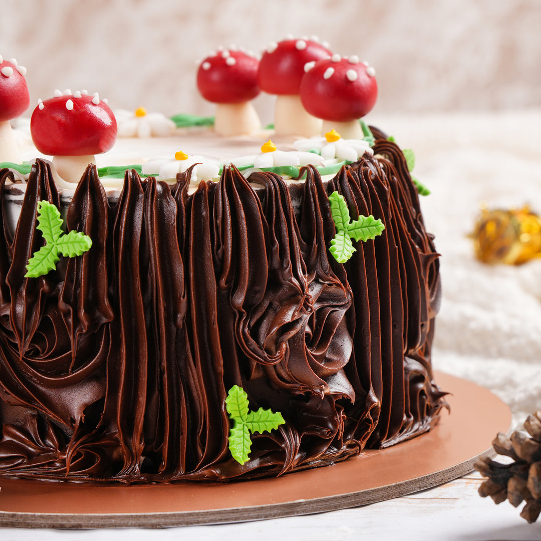 Festive 1 Kg Xmas Chocolate Cake with Decorative Mushrooms