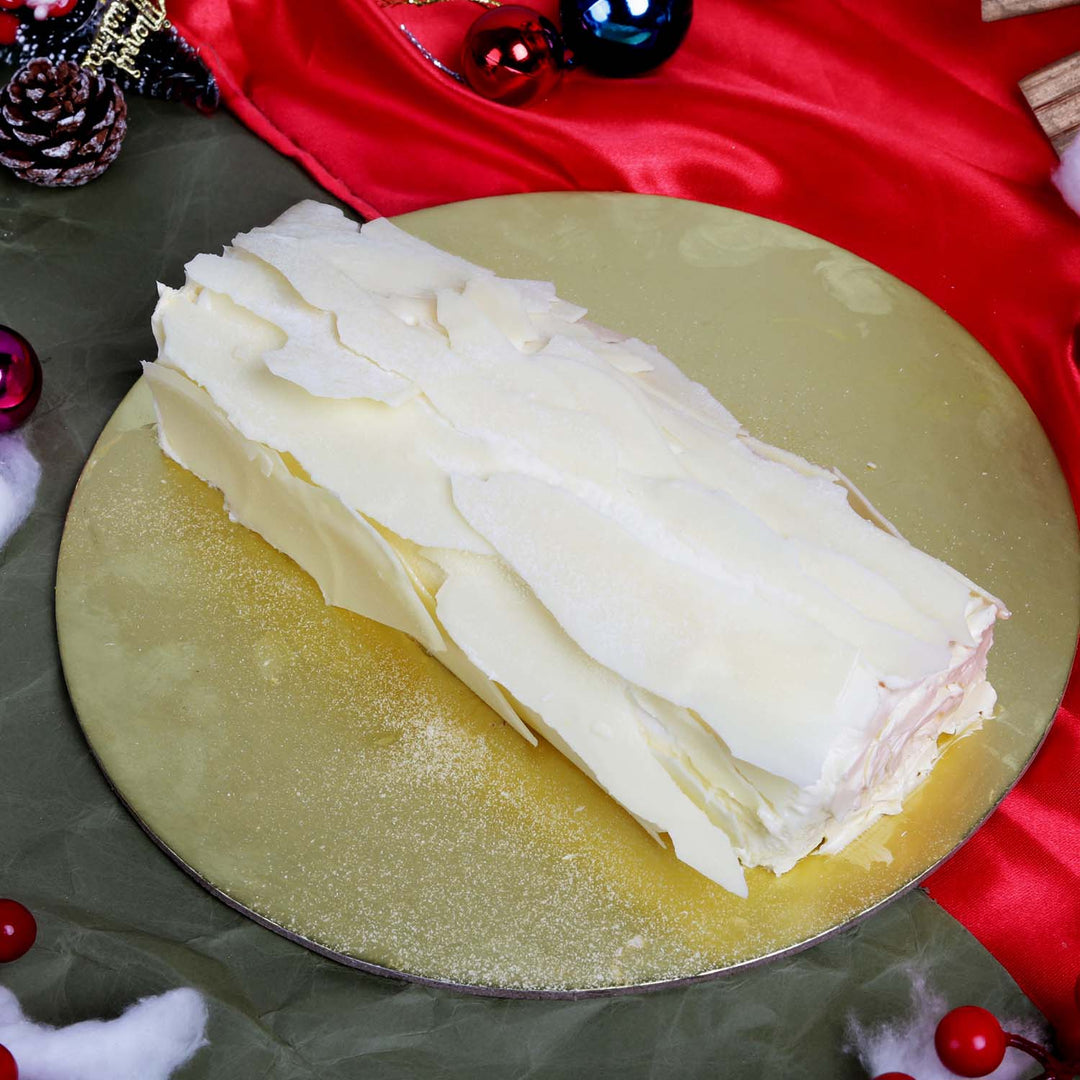 Delicious Xmas Vanilla Log Cake - Perfect Holiday Treat