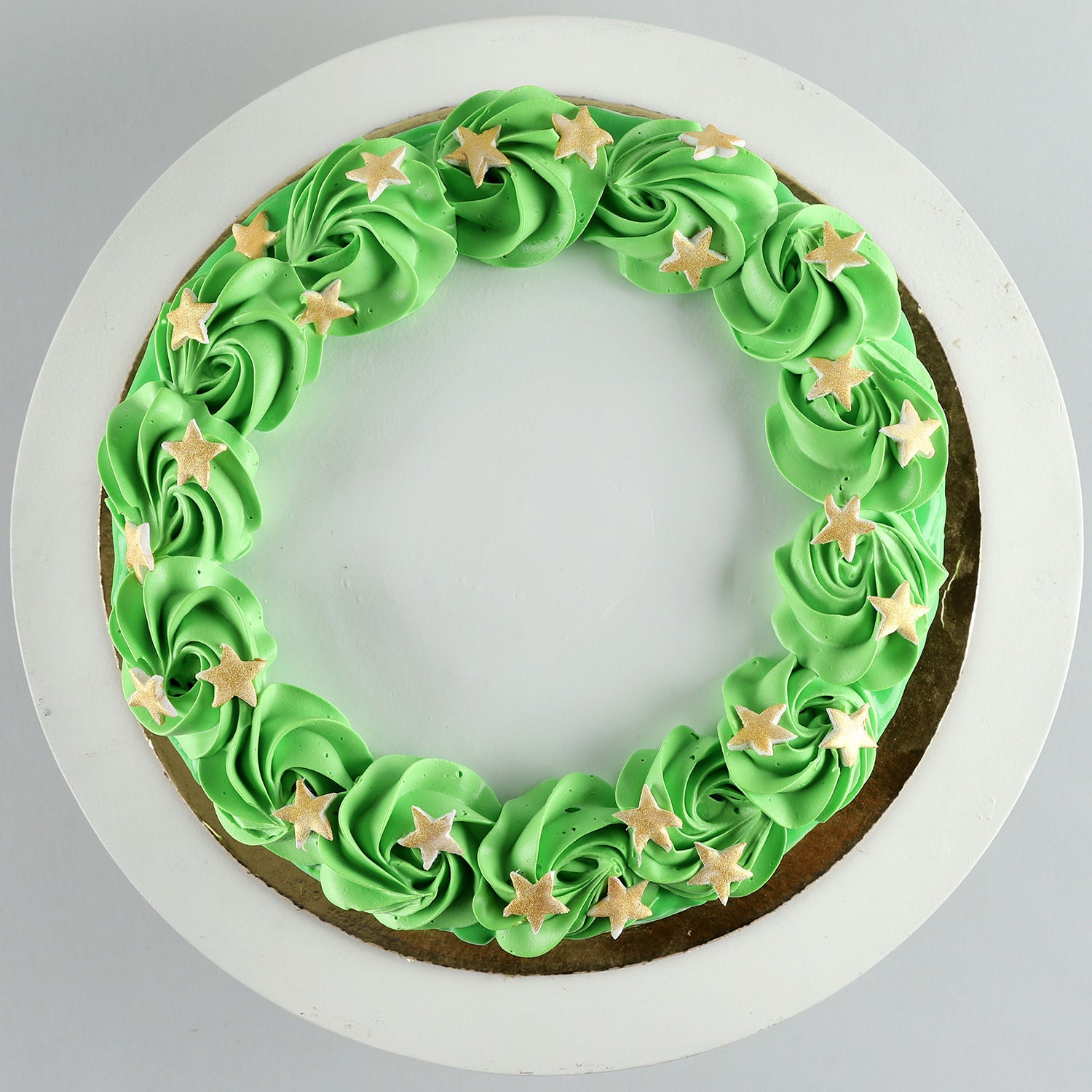 Xmas Wreath Pineapple Cake Half Kg
