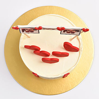 50 Reasons To Love Cake