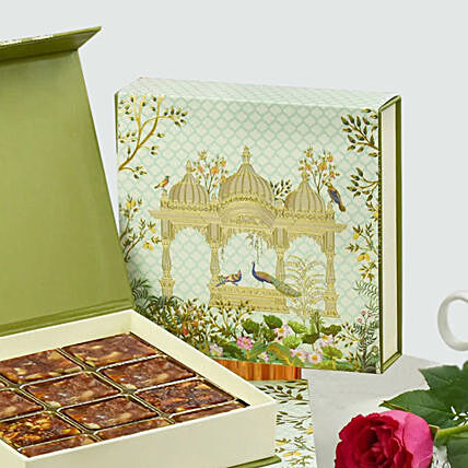 Premium Anjeer Sweet Box - Exquisite Fig Delights in Elegant Packaging