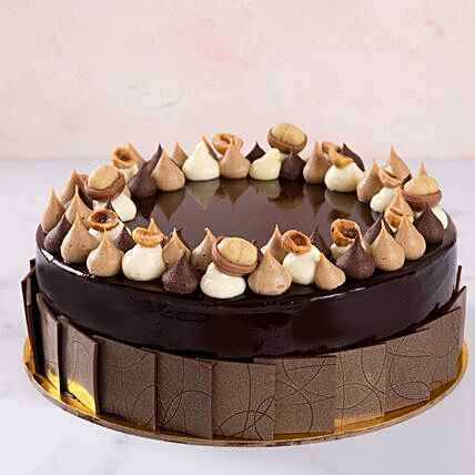 Divine Hazelnut Cake