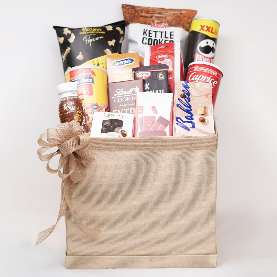 Deluxe Healthy & Yummy Treats Gift Box: A Perfect Gourmet Surprise for Every Occasion