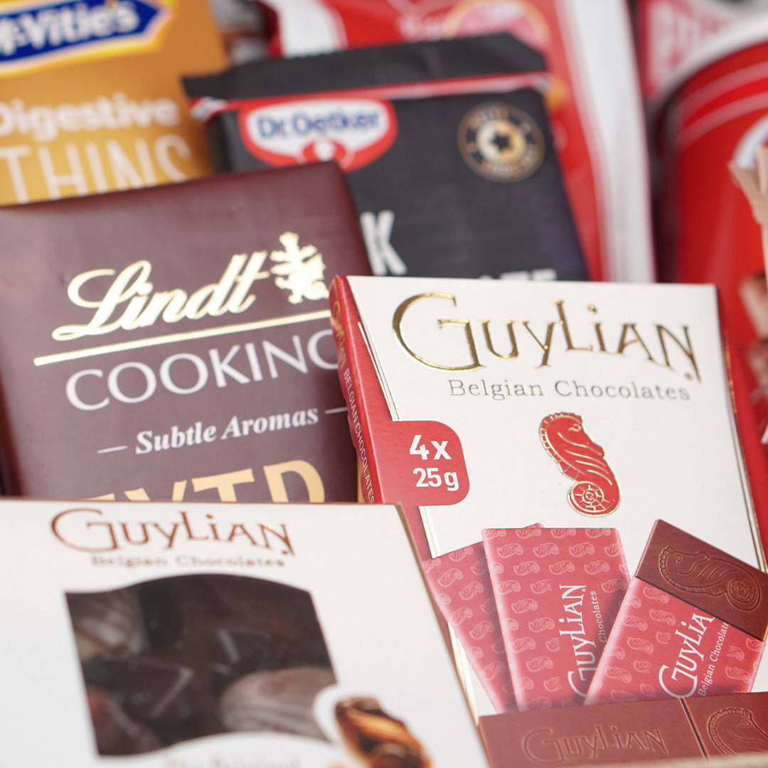 Deluxe Healthy & Yummy Treats Gift Box: A Perfect Gourmet Surprise for Every Occasion