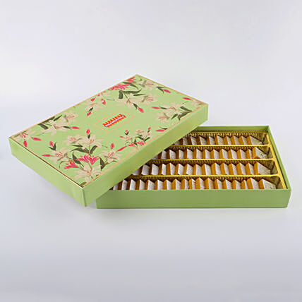 Kaju Kesar Premium Gift Box - Exquisite Cashew and Saffron Delight