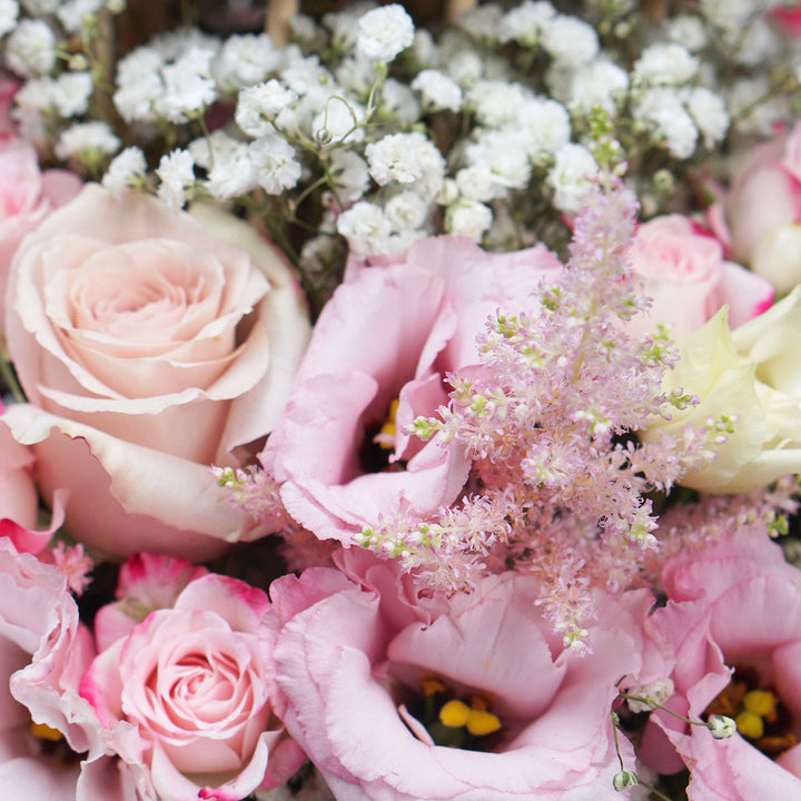 Elegant Pink Flower Arrangement with Ferrero Rocher in a Luxurious Box