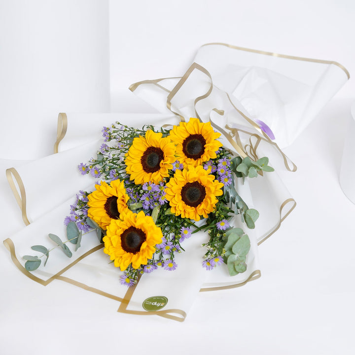 Elegant Sunflower Hand Bouquet with Gold Ommi Topper